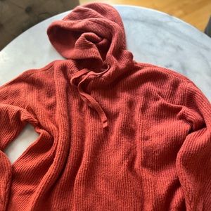 Lucky Brand Women’s Textured Hooded Sweater Size L Rust / Orange Color